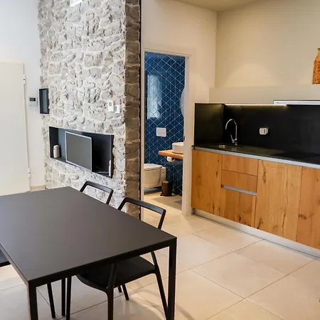 Cala Vadella Beachwalk *